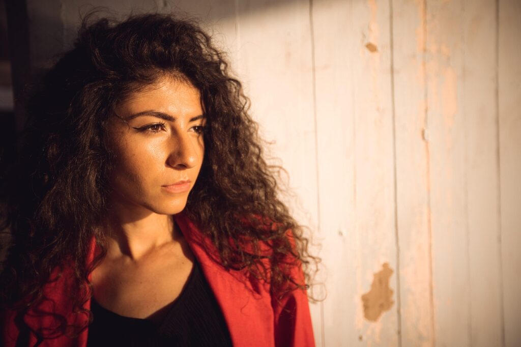 Errores comunes que arruinan el estilo no‑makeup makeup - 