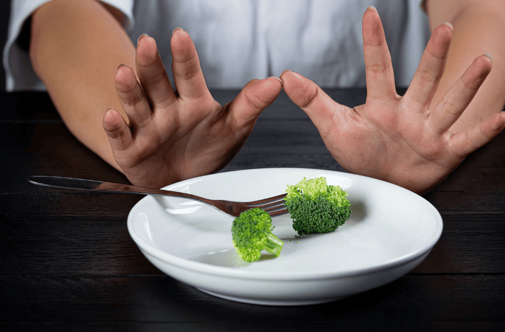 La relaci&oacute;n con la comida tambi&eacute;n se da&ntilde;a - Imagen de freepik