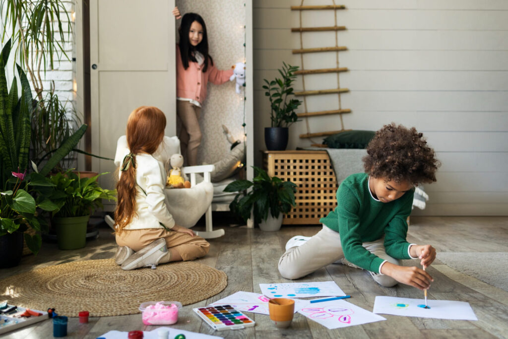 Actividades interactivas en casa con ni&ntilde;os - image by magnific