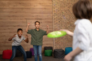 Actividades interactivas en familia - image by magnific
